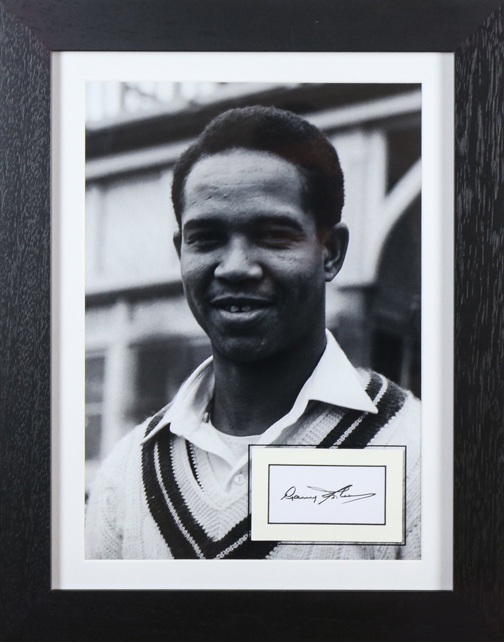 Garfield Sobers Signed White card Framed Display - Memorabilia Framers Shop